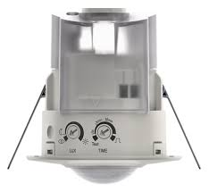 Luxa 103-100 C DE WH. Cảm biến chuyển động gắn trần chìm, 1 kênh.