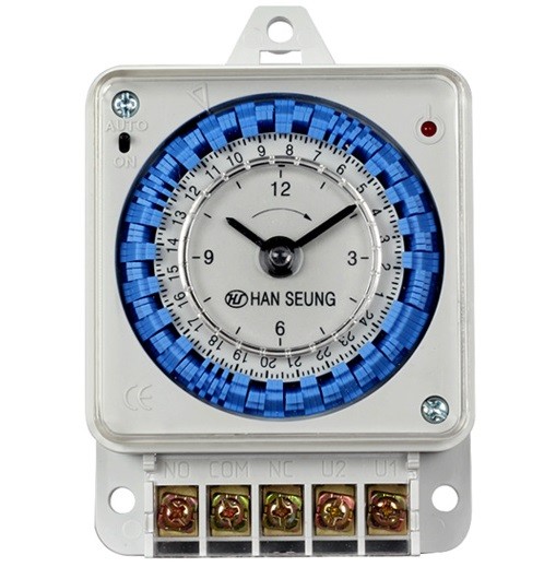 HTS-24BB. Công tắc thời gian, c/trình 24h, 144 đoạn, pin 72h, gắn DIN.